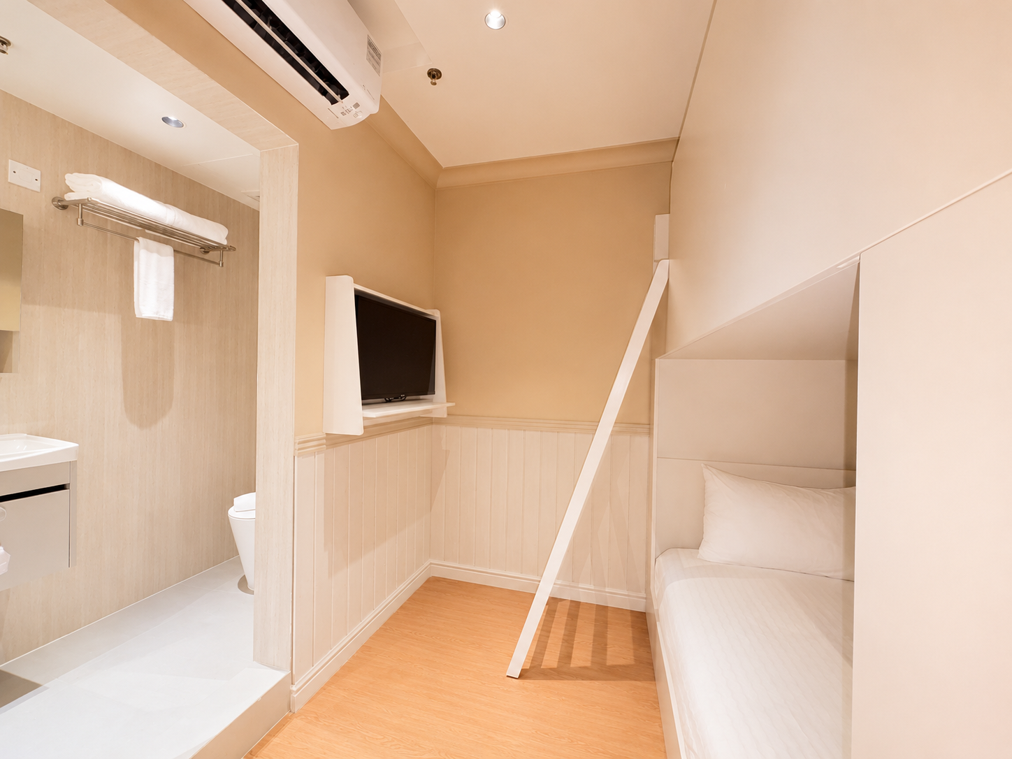 Our Rooms 4f9edc28 258a 4f79 ab7d cf1a0807b69c