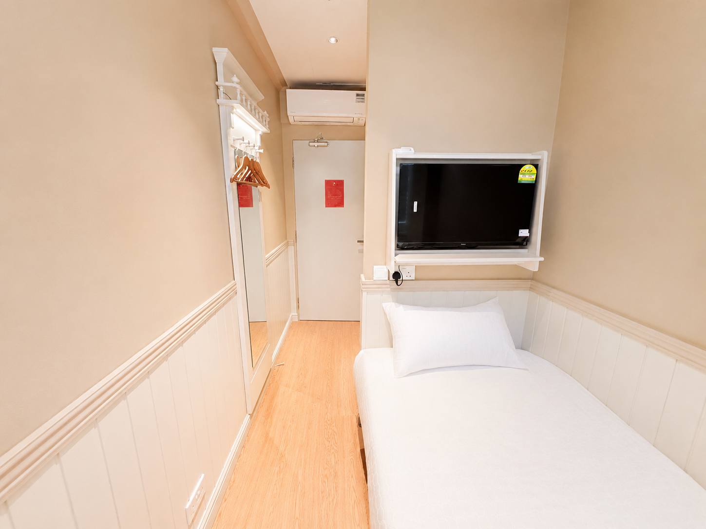 Our Rooms 904d2d95 d7eb 422b aee1 764786049ead