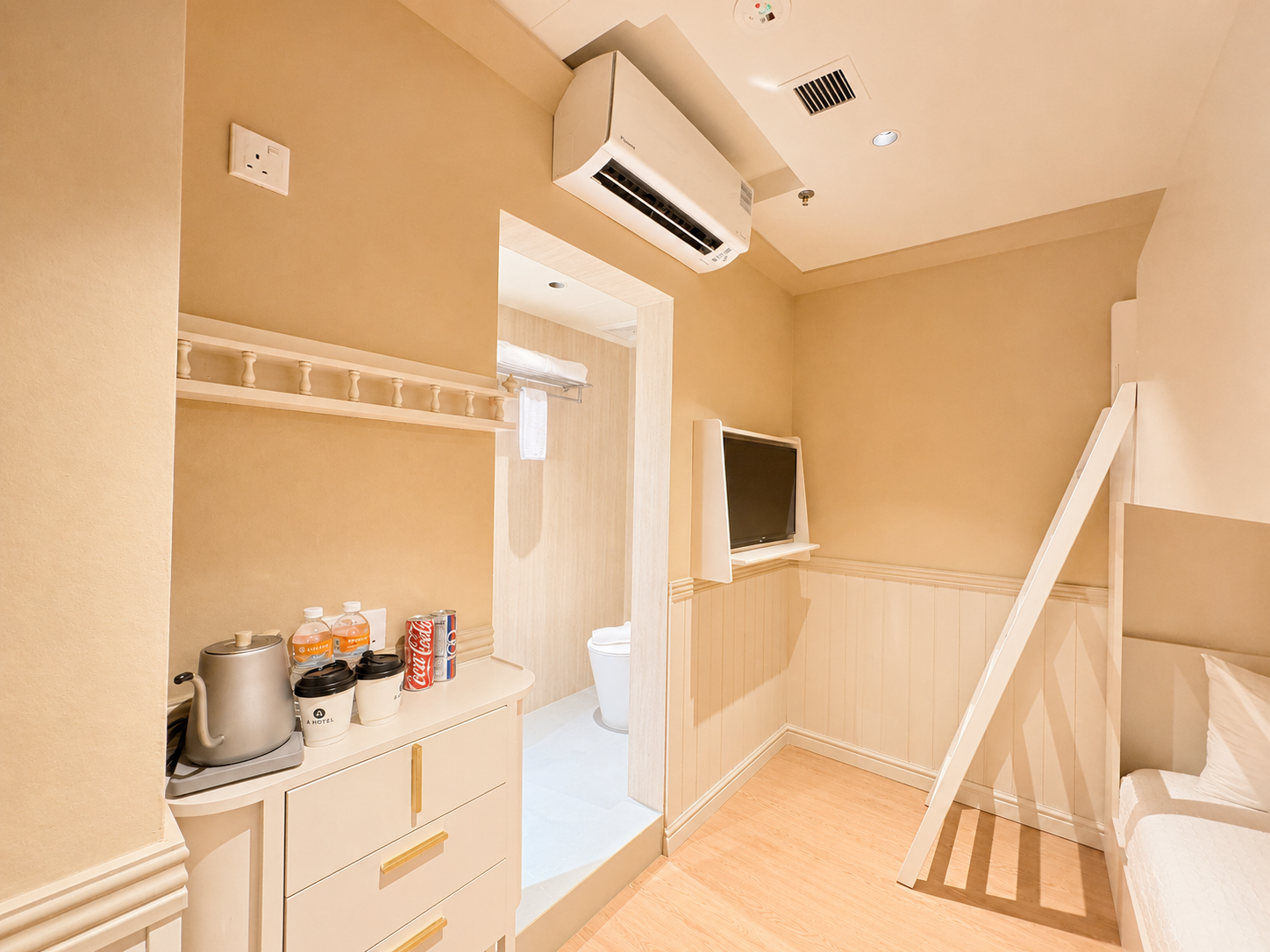 Our Rooms aafd2e3d 3363 4154 a2d5 8a8173ec27f0