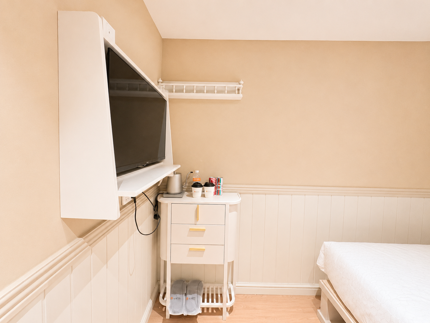 Our Rooms cb333261 d169 4bd7 9f37 88b45490b19b