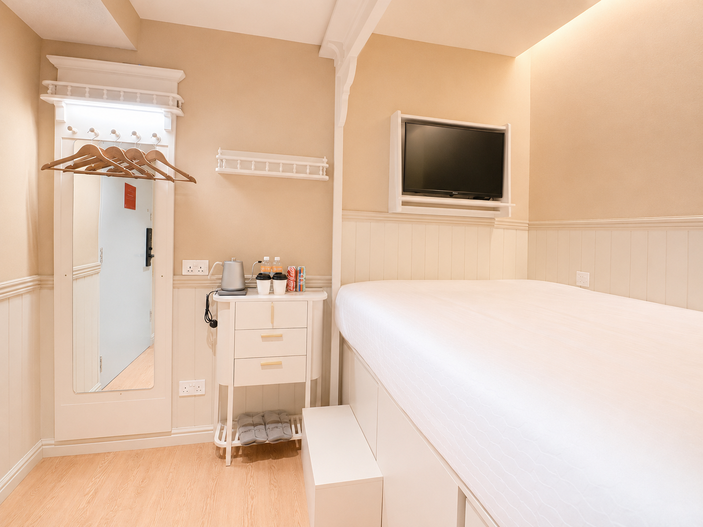 Our Rooms cb8e7983 74b1 48b6 b524 d1b07a6025f5