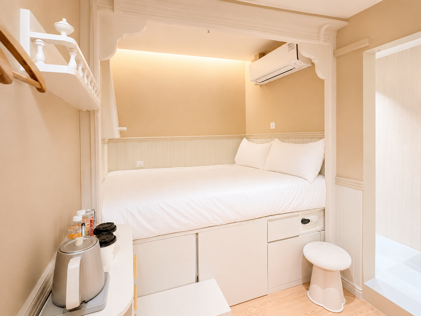 Our Rooms d6fd9bfb d9ff 4575 9e60 44f1a468310a